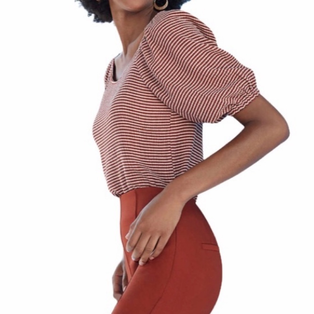 Loft striped puff sleeve v-neck shirt, Large